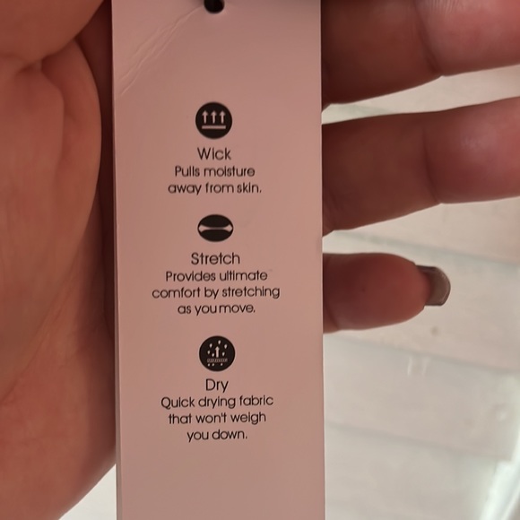 NWT- Calvin Klein Reversal Performance Sport Bra - Picture 5 of 5